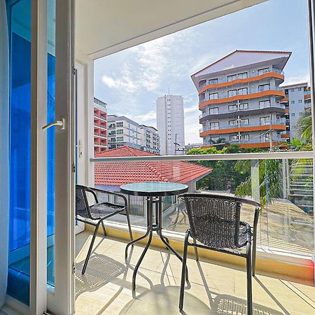 Grand Avenue Suites X Monthstayz Thailand Pattaya Bagian luar foto