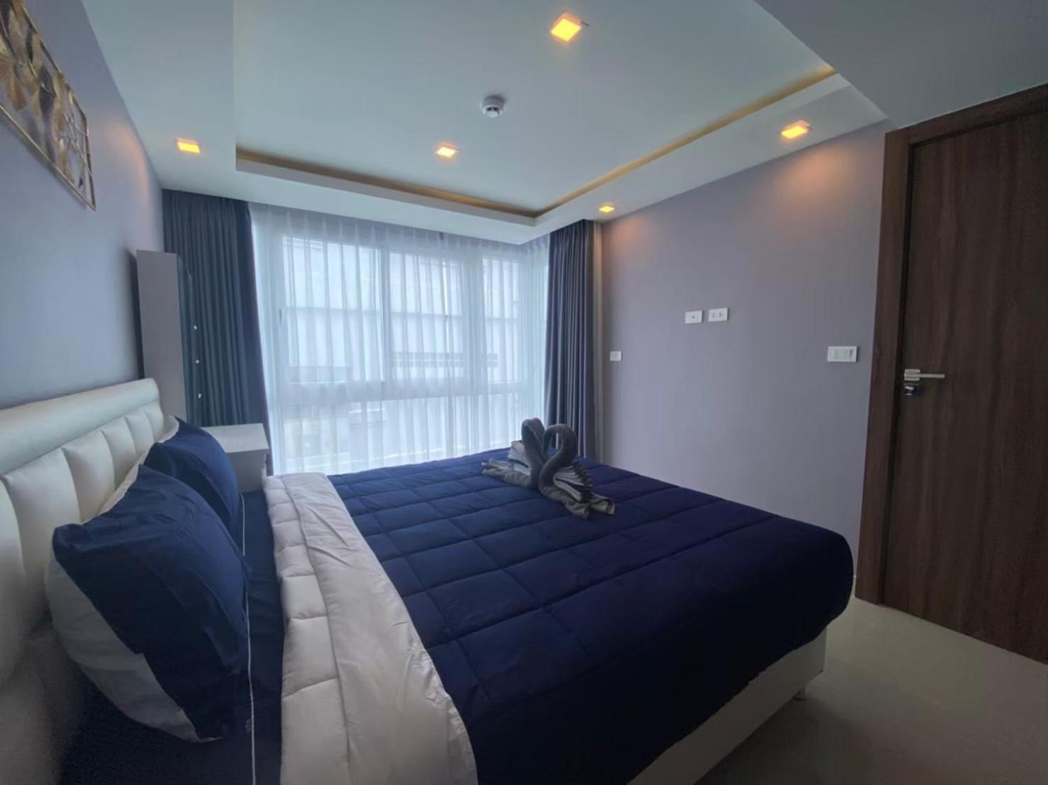 Grand Avenue Suites X Monthstayz Thailand Pattaya Bagian luar foto