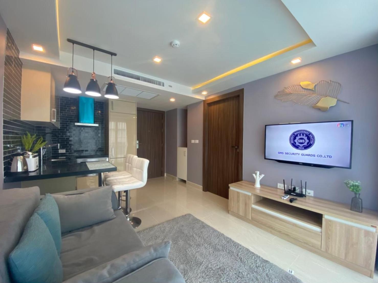 Grand Avenue Suites X Monthstayz Thailand Pattaya Bagian luar foto