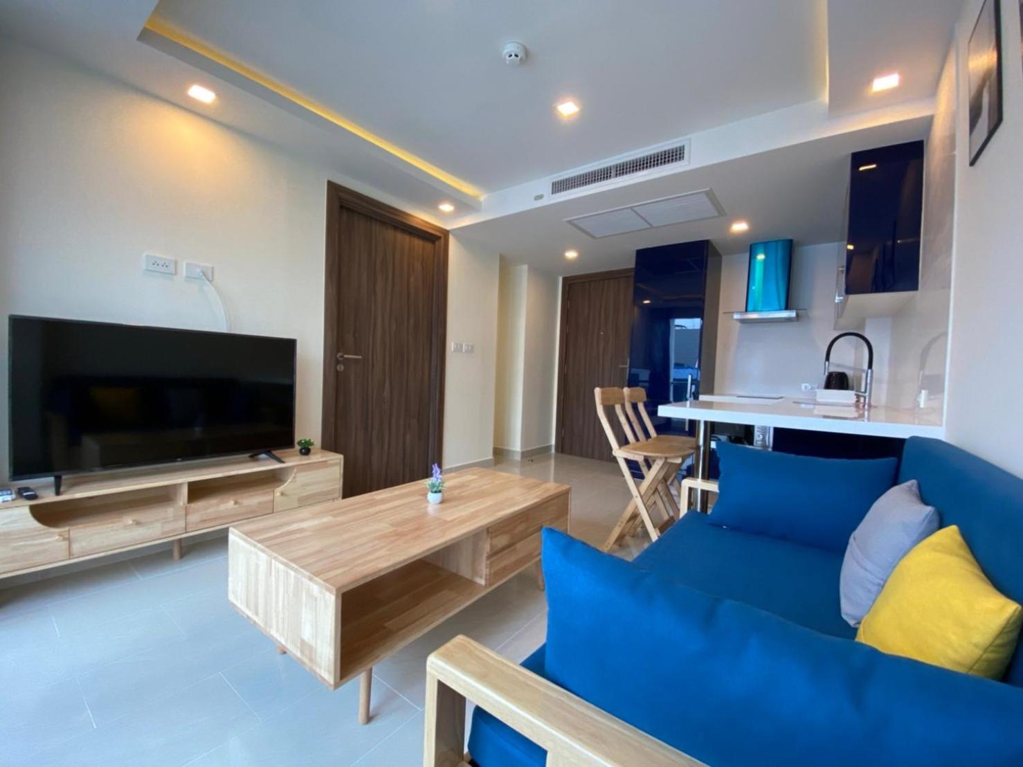 Grand Avenue Suites X Monthstayz Thailand Pattaya Bagian luar foto